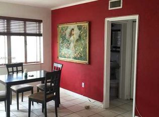 960 SW 2nd St #21, Miami, FL 33130