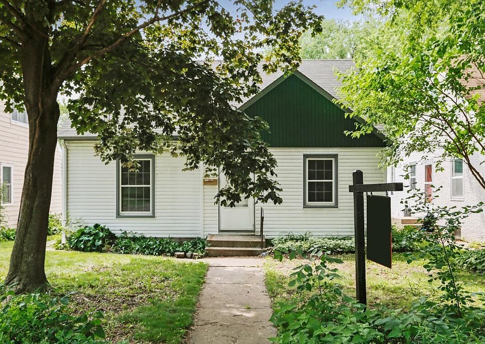 1st image of 2963 Chowen Ave N