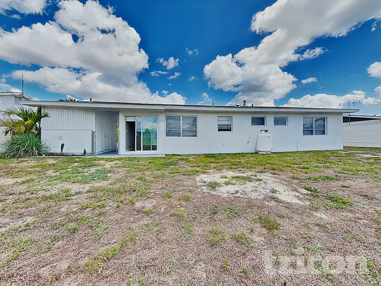 6387 Otis Rd — Photo 15