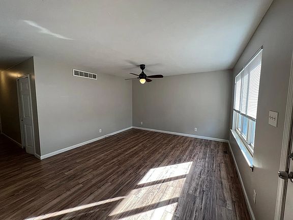 5th image of 26066 Townley St