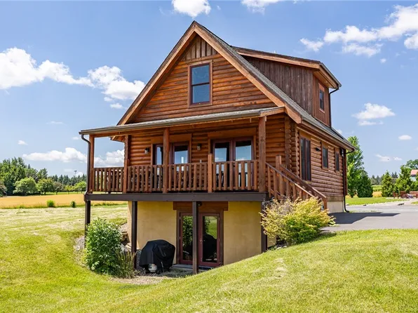 452 Armstrong Rd, Geneva, NY 14456