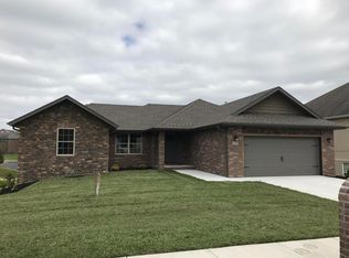 830 Gold Rush Ave, Nixa, MO 65714