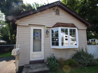 831 Forest Ave, Laurence Harbor, NJ 08879