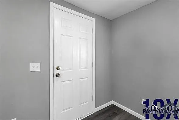 2767 Hiawatha St — Photo 6