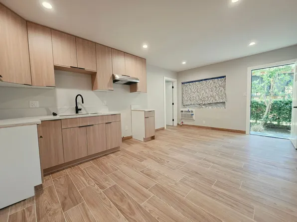 Normandie Luxury Apartments LLC, 234-238 S Normandie Ave #236, Los Angeles, CA 90004