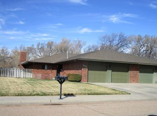 605 Magnolia St, Garden City, KS 67846