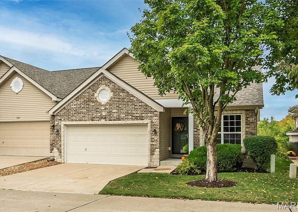 1st image of 144 Baxter Commons Dr