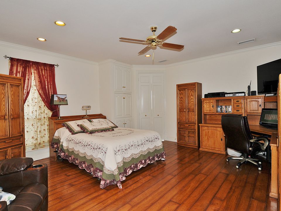 1st image of 3904 Guston Hall Ct