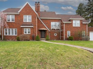 2221 Far Hills Ave, Dayton, OH 45419