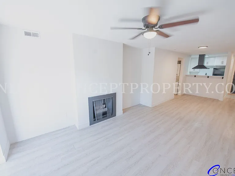 Avenue View Apartments — Photo 75
