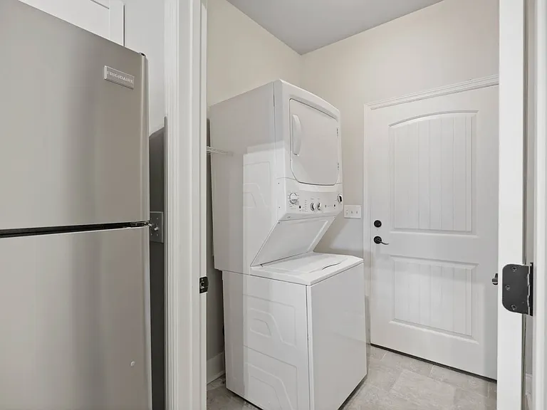 5614 High St — Photo 17