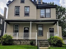 2215 Washington Ave, Cincinnati, OH