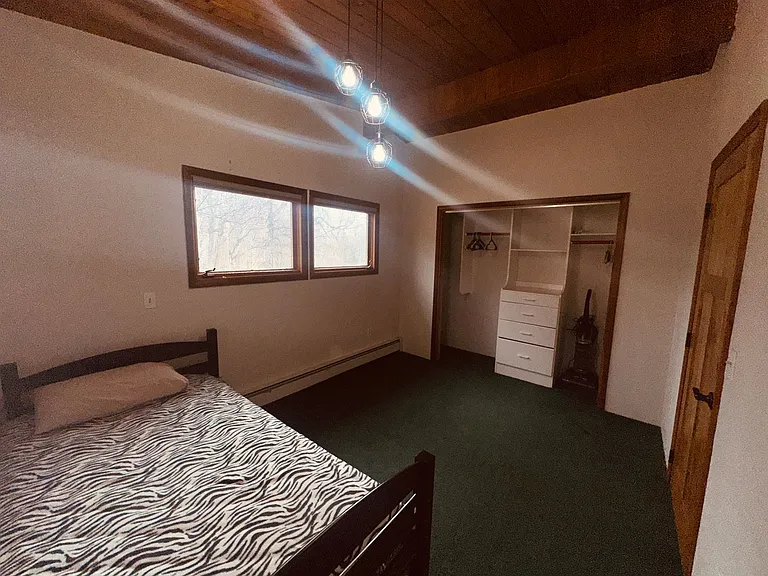 1051 N Northshore Dr #1 — Photo 12
