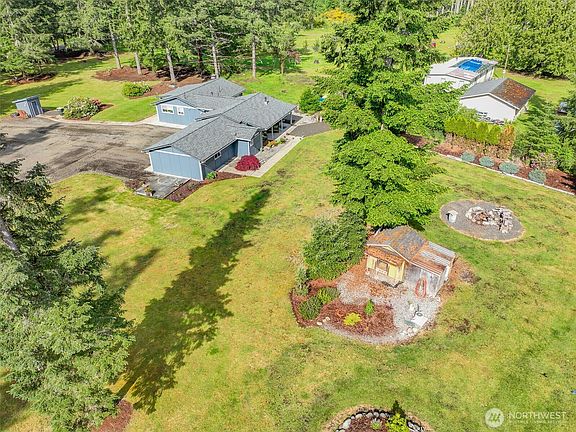 2nd image of 6144 Waldrick Road SE