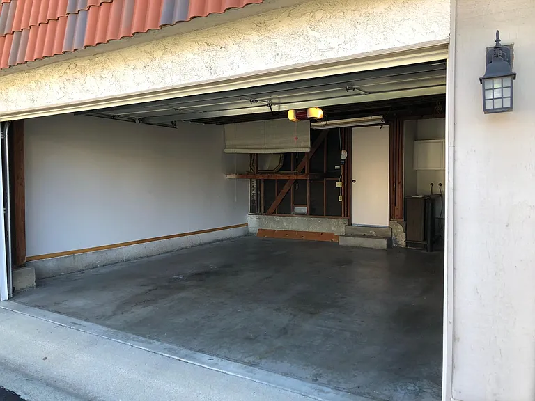 2 car garage