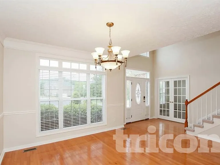 101 Crooked Creek Ct — Photo 6