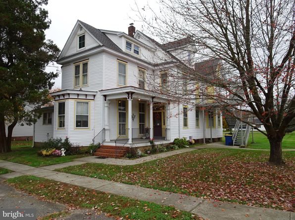 200 Jefferson St APT 3