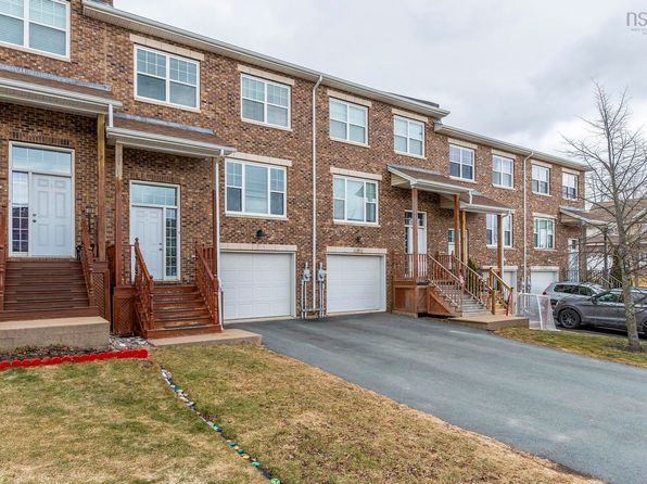 7 Collingwood Ct, Halifax, NS B2W 0G4