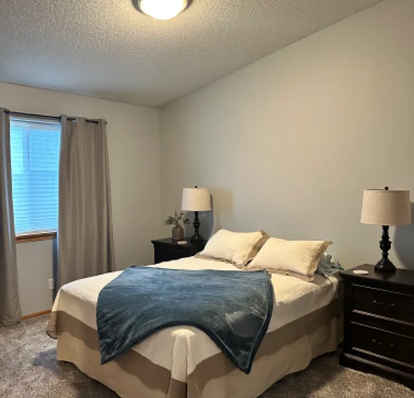 1058 Parkway Dr — Photo 5