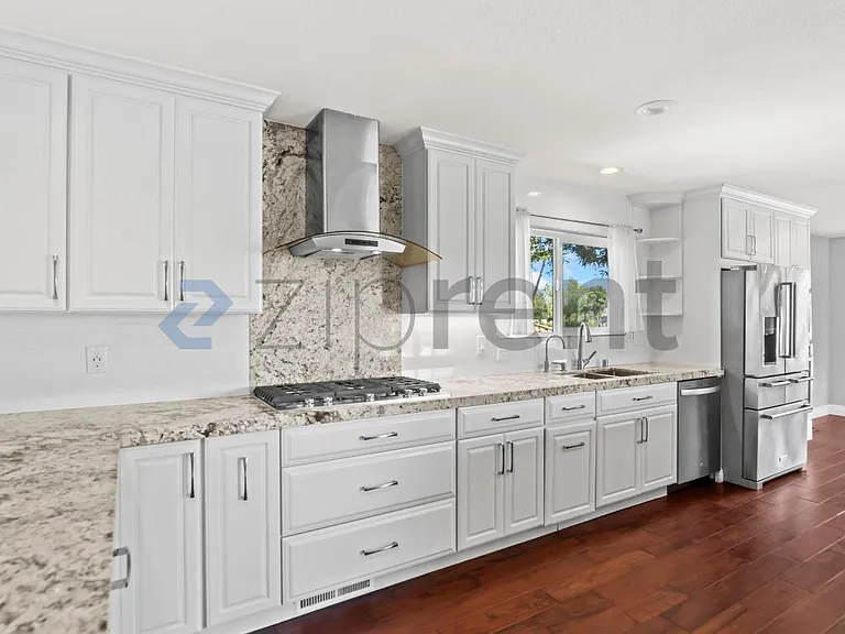 5319 Westbury Ct — Photo 13