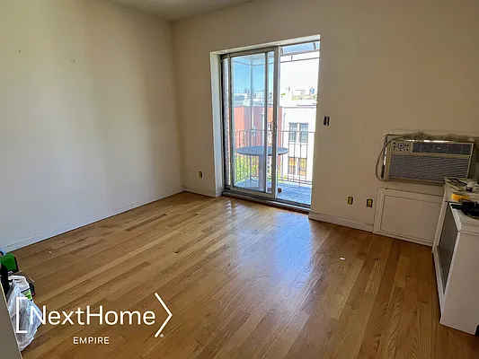 Rented by NextHome Empire | media 29