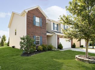 16949 S Burntwood Way, Westfield, IN 46074