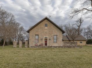 5040 E 141st St, Carbondale, KS 66414