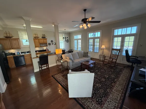 405 Morgan St, New Orleans, LA 70114