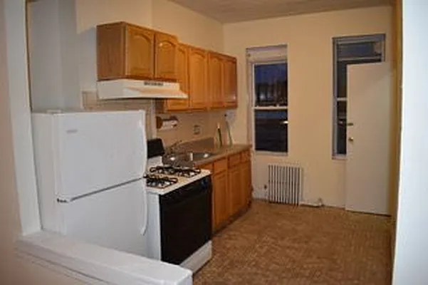 Rented by Tri Boro Terrace Realty | media 9