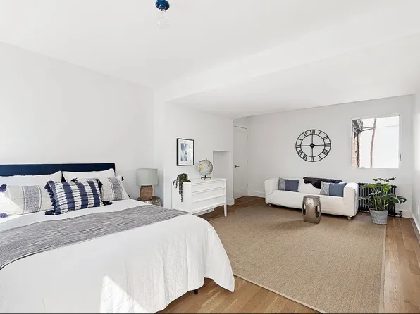 104 King Street image 15 of 28