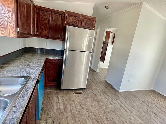 4th image of 2060 N Center St #9