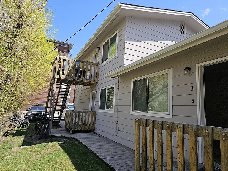 165 W Hansen Ave #4 — Photo 2