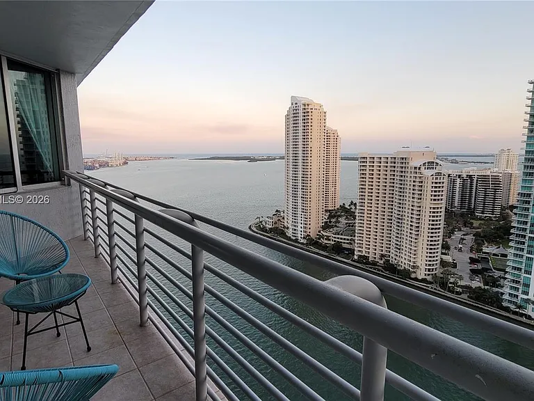 325 S Biscayne Blvd #3321 — Photo 56