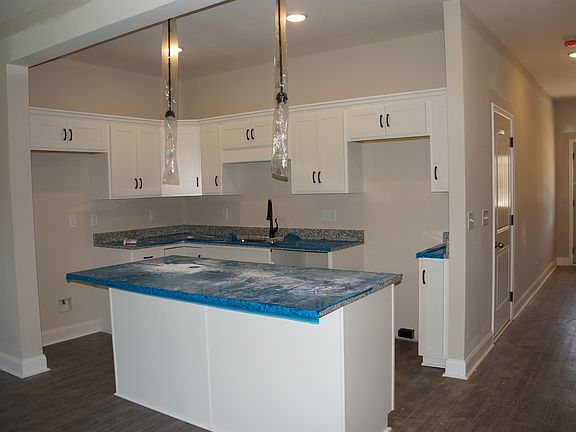 5th image of 316 Fallow Cir