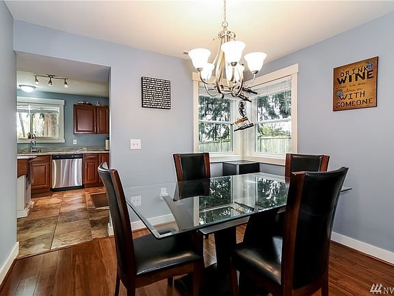 A light filled dining room is always fantastic 