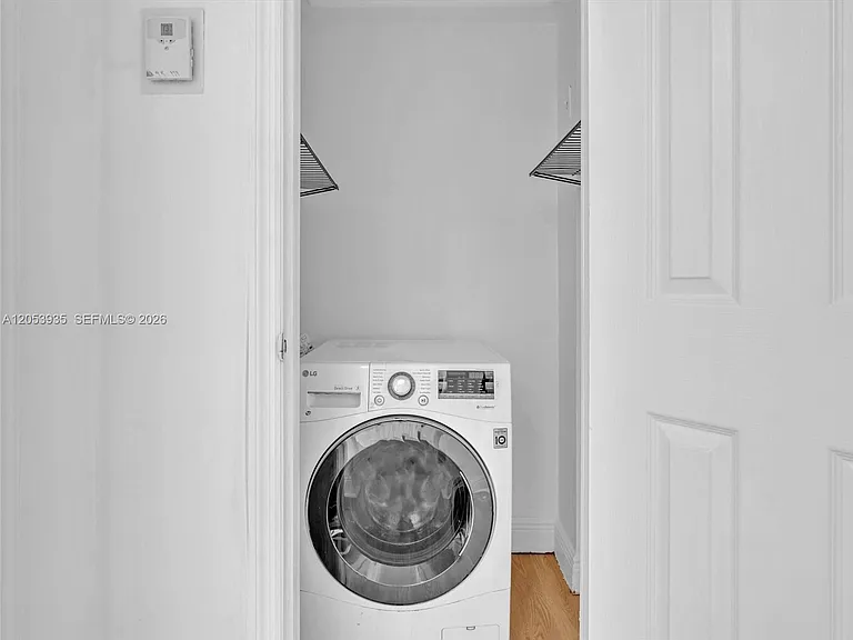 1225 Euclid Ave #3 — Photo 14