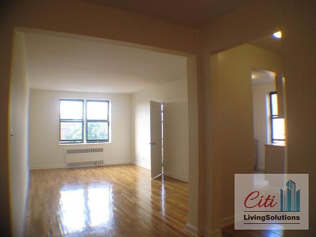 1st image of 3709 75th St APT 6t