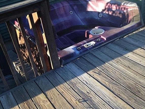 Hot tub on back deck