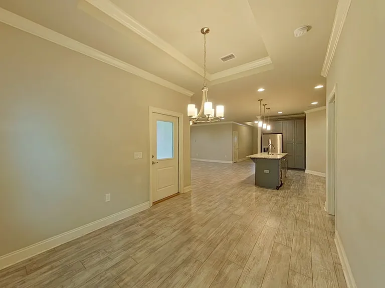 8435 Nevada St — Photo 10