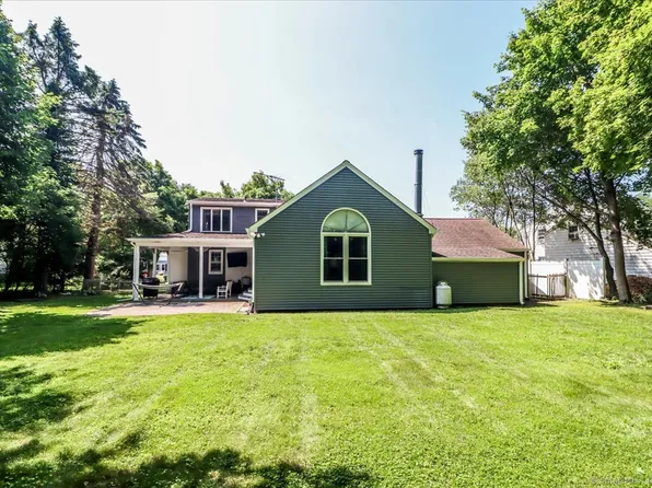 156 Killian Avenue, Trumbull, CT 06611