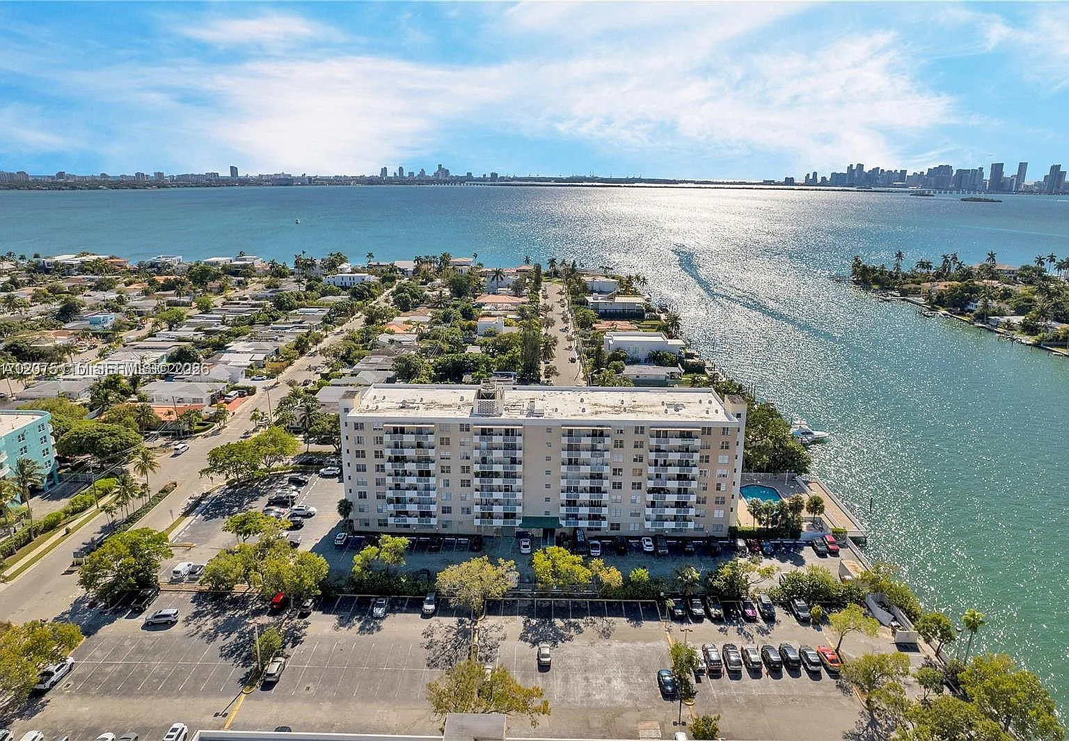 2 bed, 2.0 bath, 1149 sqft, $2,800 — Photo 1