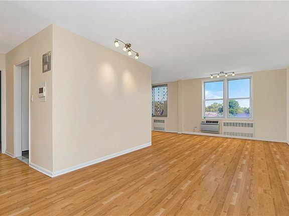 5th image of 2711 Avenue X APT 3A