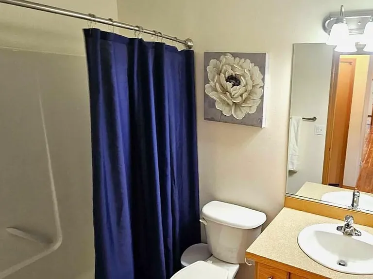 826 Kelsea St — Photo 15