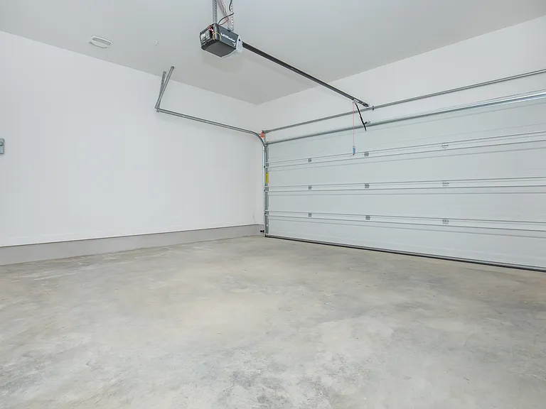 Trailside Oaks Townhomes — Photo 136