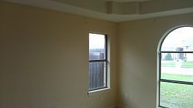 3rd image of 516 E Arapaho Ave