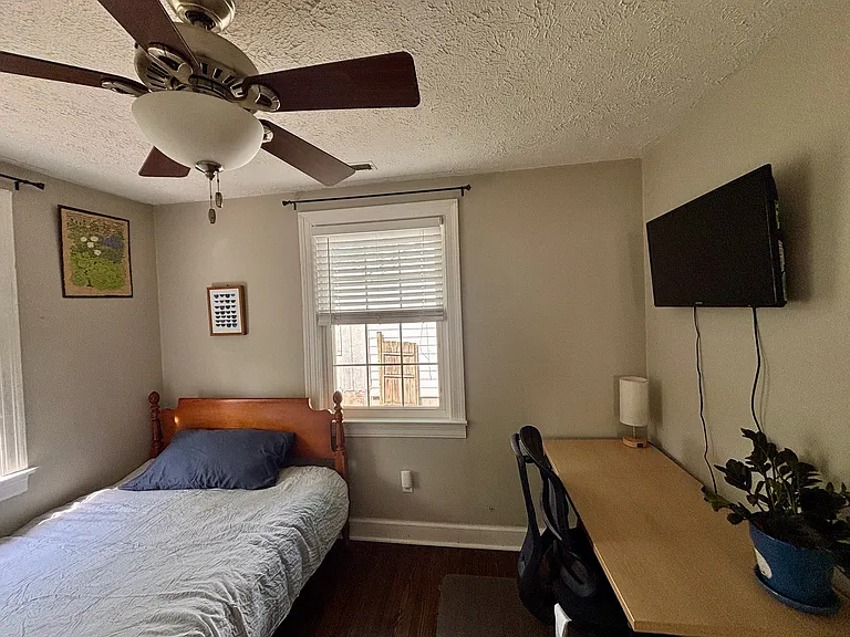 232 Harrington Ave — Photo 22