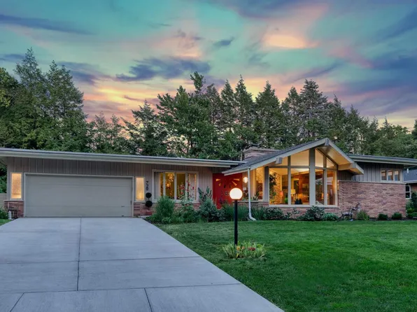 729 Dearholt Road, Madison, WI 53711