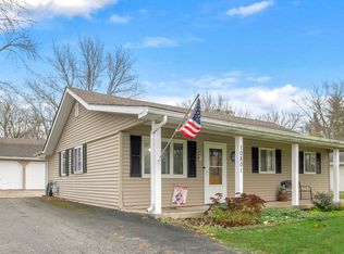 10801 Porter St, Crown Point, IN 46307