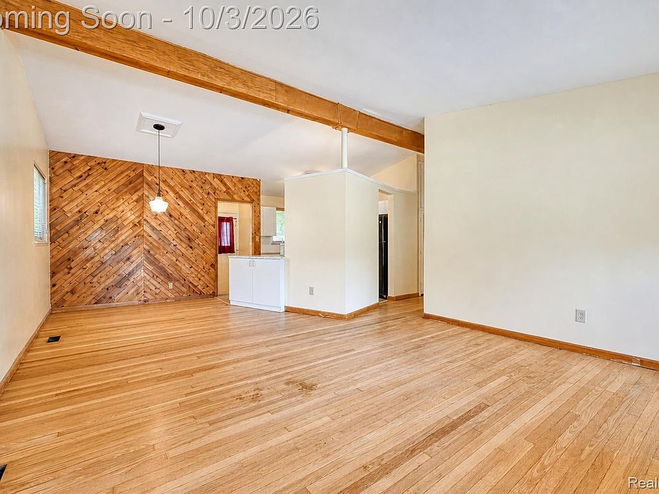 15310 Oak Park Blvd, photo 9