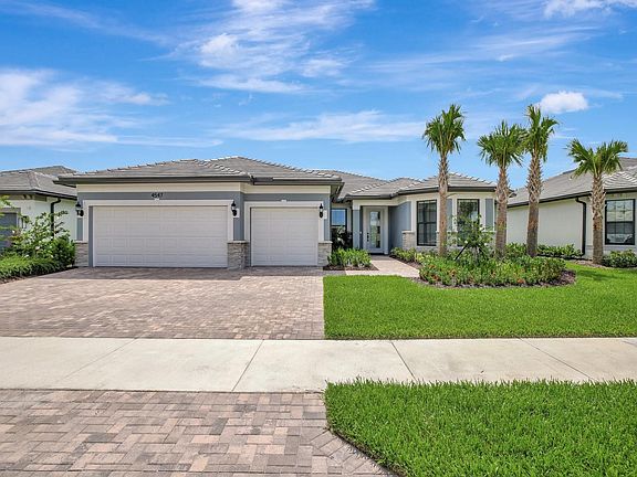 3rd image of 4547 Magnolia Way